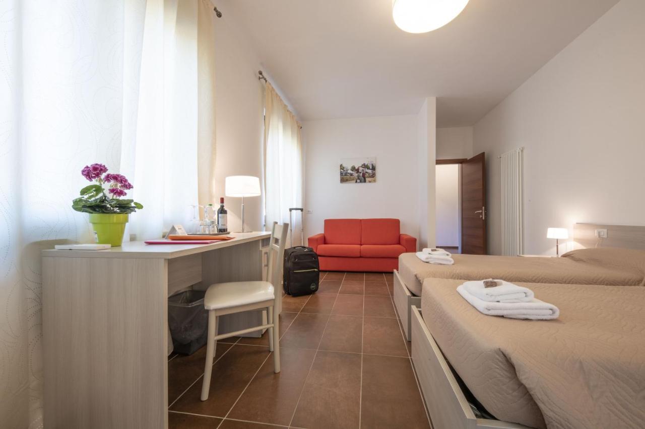 Agriturismo La Bioca Castiglione Falletto Zewnętrze zdjęcie